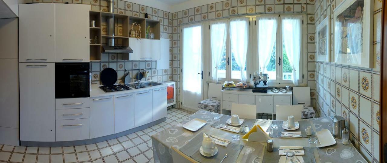 Biancavilla B&B Brescia Bagian luar foto